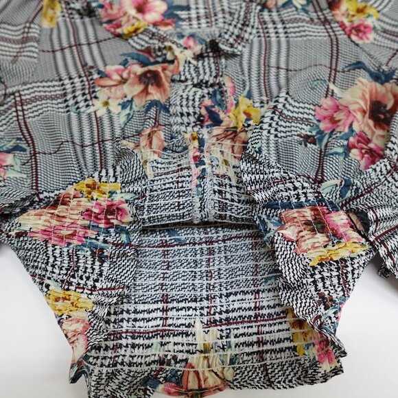 Haute Monde Floral Ruffle Trim Black White Houndstooth Printed Top Size Large - Picture 9 of 9